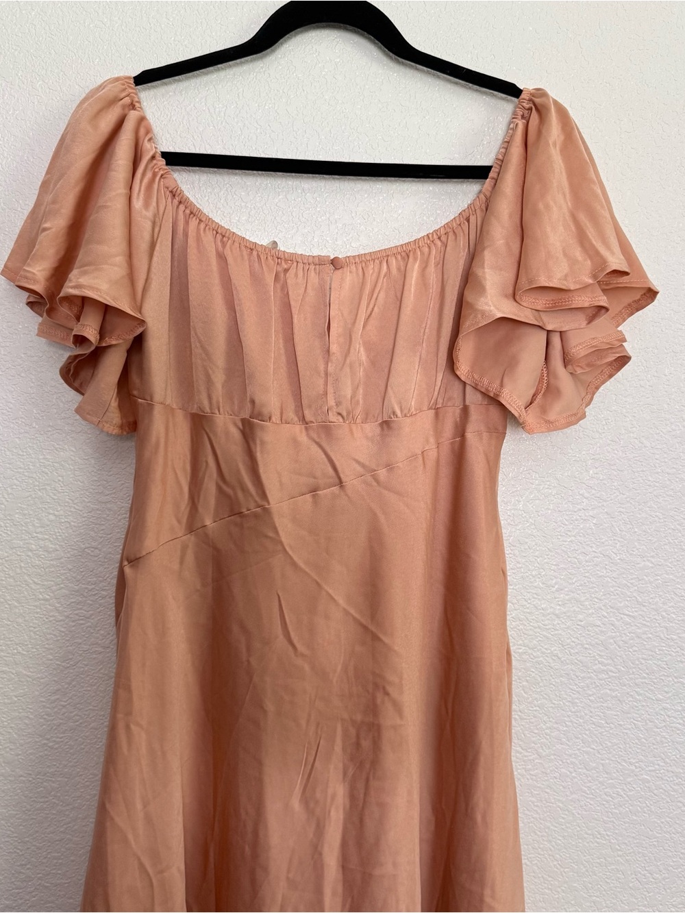 NWT Selfie Leslie Park Avenue Flutter Sleeve Side Split Midi Dress Apricot Large - Picture 7 of 8